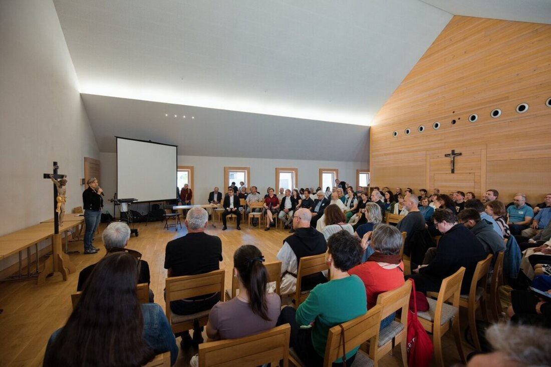 Johannisthal. Vier Tage lang war das Haus Johannisthal Zentrum der Pilsener Diözesansynode. Mit Gebet, Debatten und einem Abschlussdokument endete ein historischer Prozess – und eröffnete den Weg zu einer Kirche der Hoffnung.