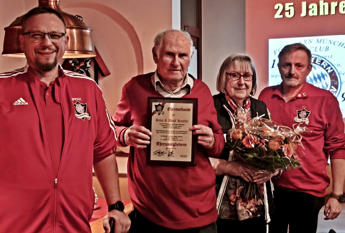 Pirk. Der Fanclub "Gute Freunde Pirk e.V." feierte mit einem Dia-Abend sein 25-jähriges Jubiläum und ernannte Irma und Adolf Hastler zu Ehrenmitgliedern.
