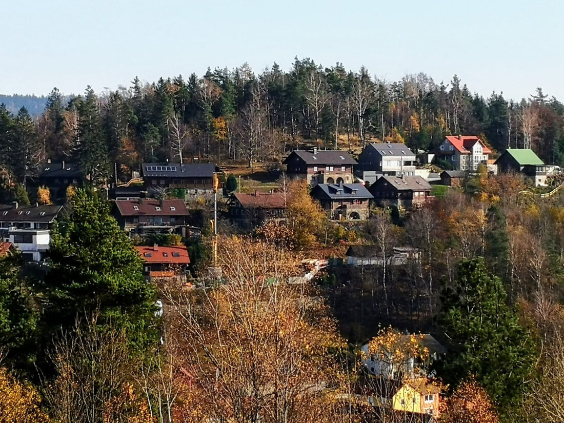 Flossenbürg. Am oberen und unteren Plattenberg müssten dringend die Straßen saniert werden. Eine mehrere Millionen teure Mammutaufgabe, die sich die Gemeinde derzeit jedoch nicht leisten kann. Schon gar nicht ohne [&hellip;]
