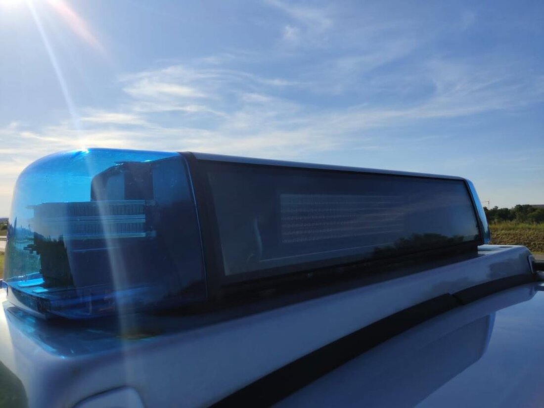 Weiden. Gleich zwei Frauen beschäftigten in der Nacht die Polizei. Beide waren äußerst aggressiv. 