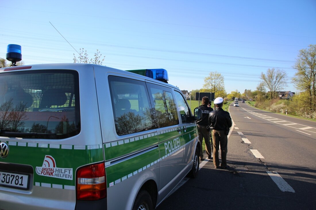 Weiden/Neustadt/WN/Tirschenreuth. 126 km/h – das hat ein Autofahrer diesen Monat auf den Tacho gebracht, und zwar in einer 60er-Zone. Damit ist er im Februar am schnellsten unterwegs gewesen.  Wie jeden [&hellip;]