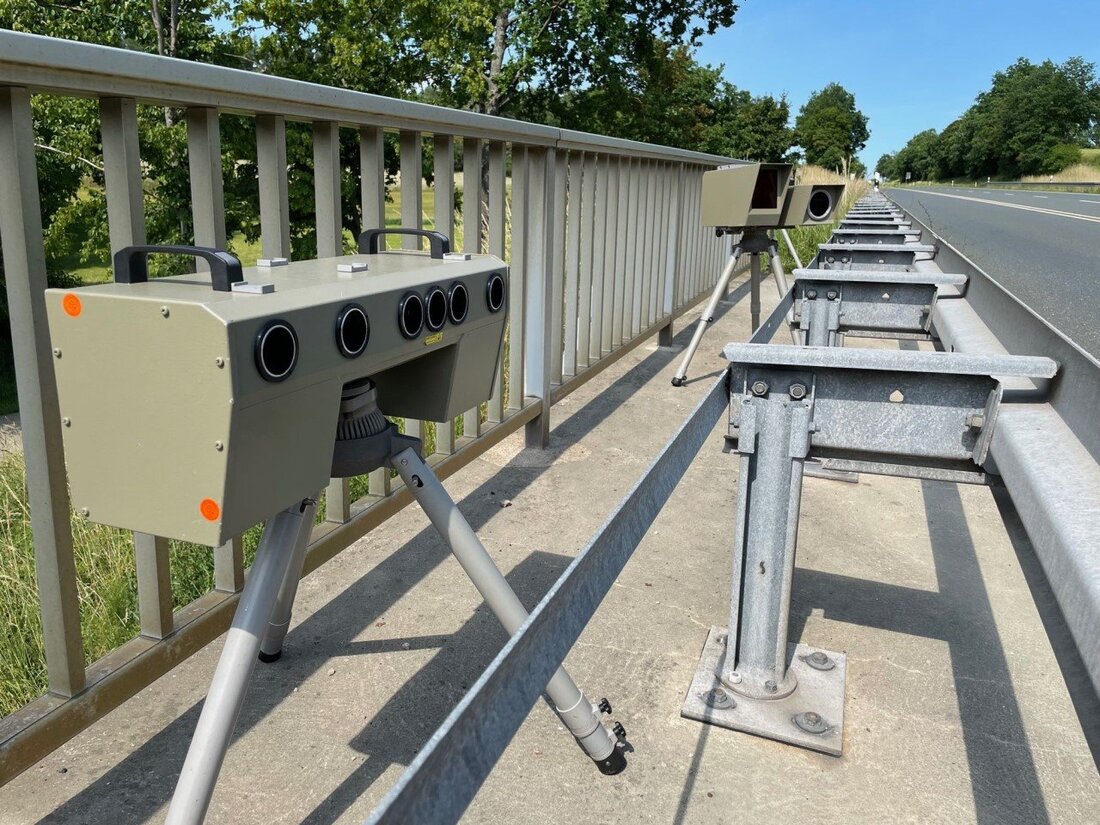 Nordoberpfalz. Vom 12. Juli bis 19. Juli überwacht die Polizei in der Oberpfalz verstärkt die gefahrenen Geschwindigkeiten auf den Landstraßen. Mit der Aktionswoche soll insbesondere an Unfallhäufungspunkten auf die Risiken von nicht angepasster Geschwindigkeit aufmerksam gemacht und damit die Verkehrssicherheit erhöht werden.