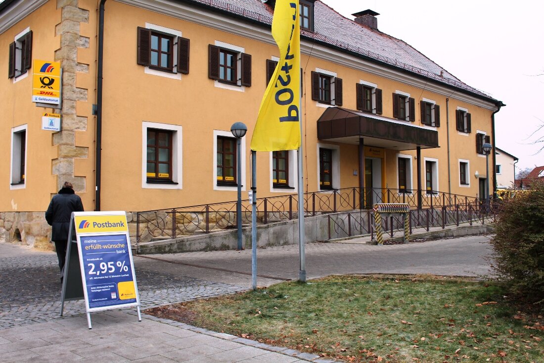 Grafenwöhr. Schon seit Jahren hoffen die Postzusteller in Grafenwöhr auf einen neuen Zustellstützpunkt. Das Postgebäude in der Alten Amberger Straße erfüllt schon lange nicht mehr die nötigen Standards. Beim Gründerzentrum [&hellip;]