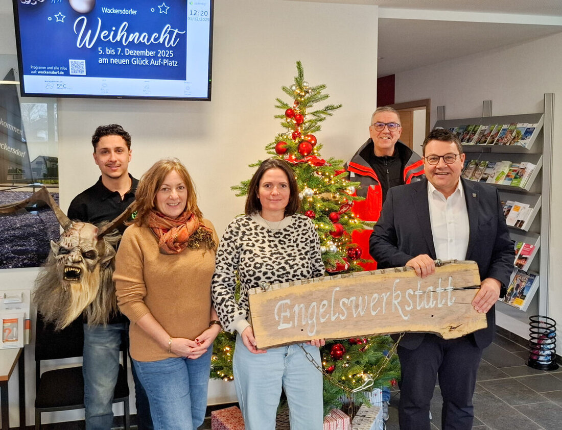 Wackersdorf. Die erste Wackersdorfer Weihnacht steigt vom Freitag, 5. Dezember, bis Sonntag, 7. Dezember, auf dem neuen Glück Auf-Platz. Musik, Engelswerkstatt und Marktstände sorgen für Adventsstimmung.