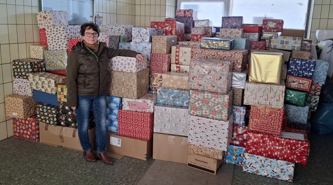 Pressath. Bürger sammelten 102 Weihnachtspakete für Bedürftige in Bosnien-Herzegowina, die durch kirchliche Organisationen verteilt werden. Geldspenden sind weiterhin willkommen und können bei Elke Kirchberger abgegeben werden.