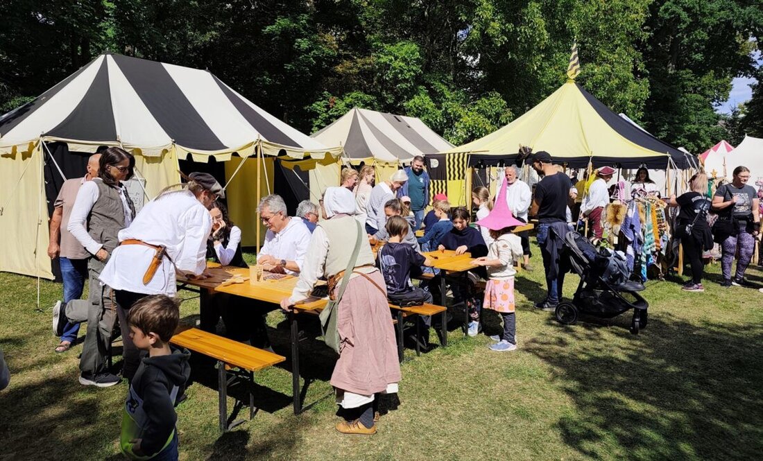 Teublitz/Pressath. Ein Wochenende voller Geschichte, Spiel und Gemeinschaft: Das Pressather Fähnlein nahm erneut mit großer Freude am historischen Lager „Horto Historico“ in Teublitz teil und sorgte für Begeisterung bei Jung und Alt.