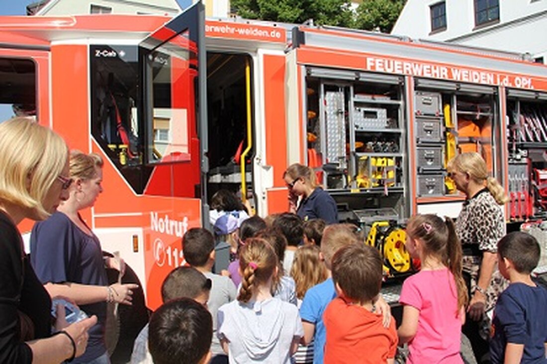 Weiden. Seit mittlerweile fast 10 Jahren sorgt die Aktion „Gute Fee“ in Weiden für mehr Kinderfreundlichkeit in der Stadt. Die auffälligen gelben Logo-Aufkleber mit dem Strichmännchen kennzeichnen Geschäfte und Einrichtungen [&hellip;]