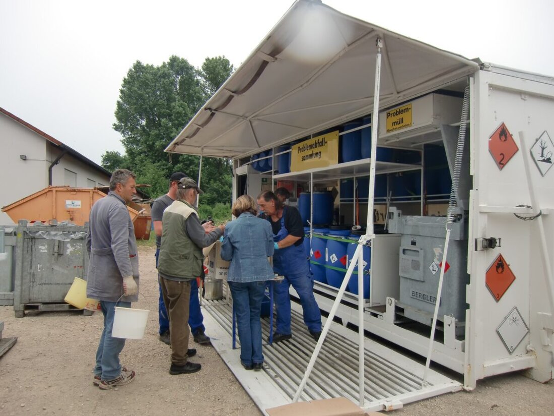 Amberg. Am 28. Februar 2026 sammelt die Stadt Problemmüll im Wertstoffhof IG Nord. Angeschlossene geben von 8 Uhr bis 12.30 Uhr gratis; Altöl, Autobatterien und Einweggasflaschen kosten, Lachgaskartuschen mit Restinhalt möglich.