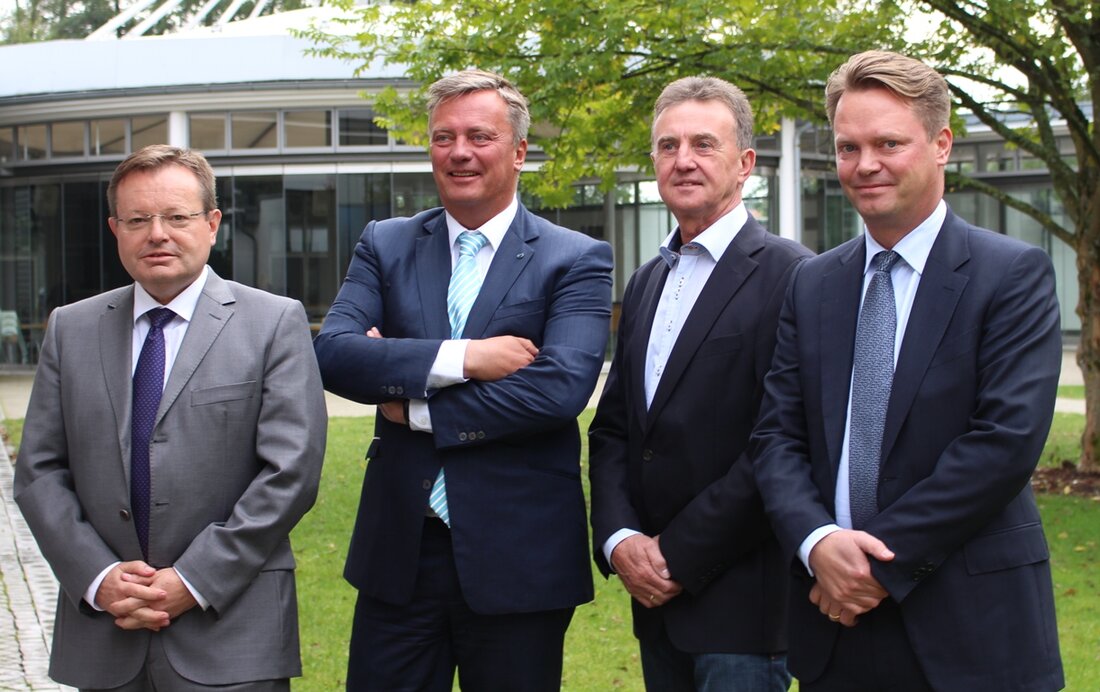 Weiherhammer. Es ist ein wichtiger Schritt hin zur Bildungs- und Wissensregion Oberpfalz. Die Industrie 4.0 braucht auch eine Bildung 4.0 – Warum sollte man die nicht auch hier in unserer schönen [&hellip;]