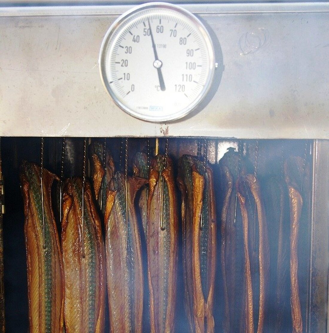 Floß. Auch der Fischereiverein Floß muss auf beliebte Traditionen verzichten: Der Osterfischmarkt fällt aus.  Geschuldet der allgemeinen Situation entfällt heuer der Osterfischmarkt am Gründonnerstag. Kommendes Jahr sollen die beliebten frischen, [&hellip;]