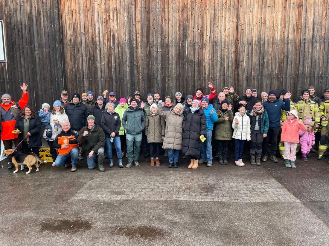 Ensdorf. Am 21. Februar 2026 räumten Aktive beim Ramadama im Naturpark Hirschwald die Ufer der Vils auf. Organisiert vom Naturpark mit Amberg und Gemeinden, halfen über 100 Freiwillige – mit Brotzeit im Kloster.