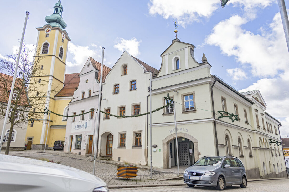 Neustadt/WN. Die erste Sitzung des neuen Jahres war für die Neustädter Stadträte und Stadträtinnen besonders produktiv. Sie beschlossen die Erstellung eines kommunalen Wärmeplans.
