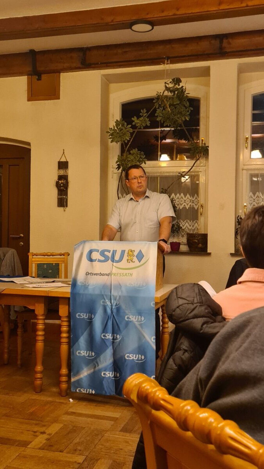 Pressath. Bei der Wahlkampfabschlussveranstaltung stellte die CSU ihre Schwerpunkte vor. Es geht um solide Finanzen, mehr Wohnraum und eine bessere Infrastruktur. Bürgermeisterkandidat Andreas Reindl rief zum Wählen am 8. März auf.
