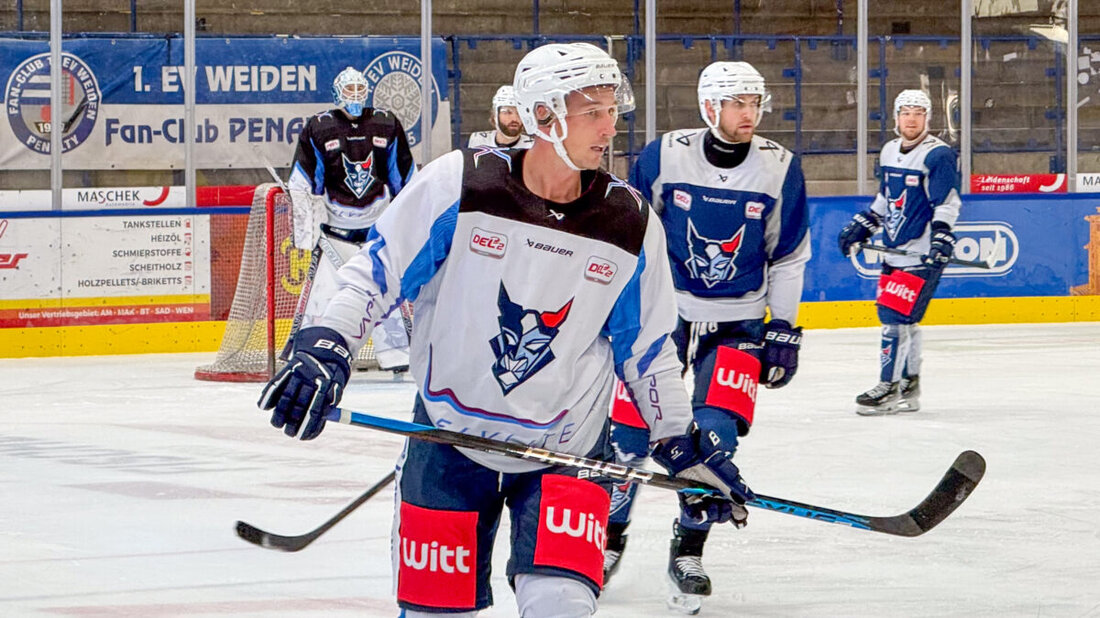 Die Blue Devils Weiden haben auf den aktuellen Engpass in der Verteidigung reagiert und mit sofortiger Wirkung den erfahrenen Abwehrspieler Tomas Schmidt verpflichtet. Der 36-jährige Tscheche mit deutschem Pass wird mit der Rückennummer 22 auflaufen. Sein Vertrag läuft vorerst bis Ende des Jahres und beinhaltet eine Option auf eine Verlängerung bis zum Ende der Saison.