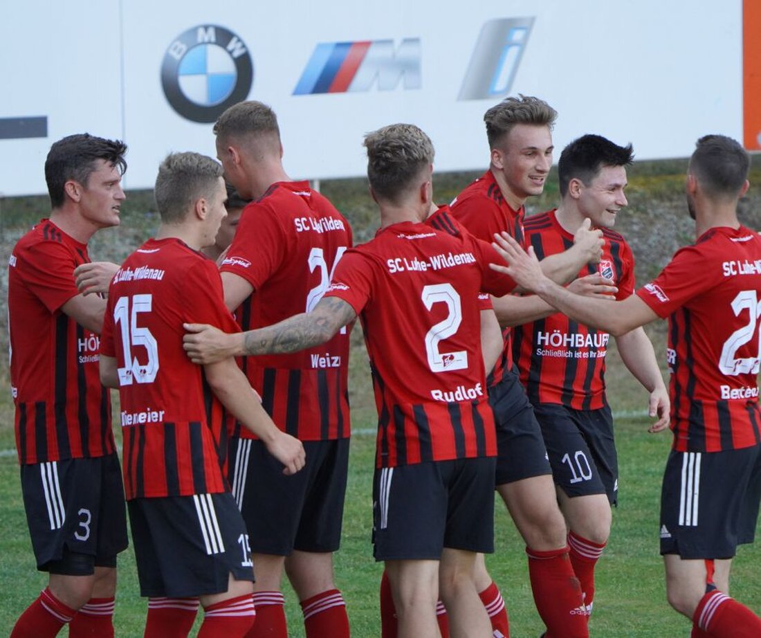 Luhe-Wildenau. Die SC-Fußballer haben ein großes Ziel: Den Aufstieg in die Landesliga. Wie das klappen soll, erklärt das Trainer-Duo Klaus Moucha und Benjamin Urban im Interview mit OberpfalzECHO.