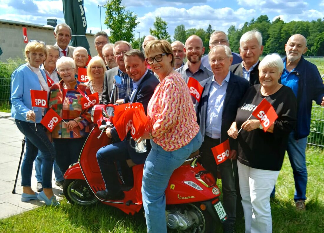 Weiden. Die SPD AG 60plus wählte mit Horst Fuchs einen neuen ersten Vorsitzenden und setzt mit frischer Energie auf Kontinuität und neue Pläne. Engagierte Mitglieder ergänzen den Vorstand, während gesellschaftliche und politische Veranstaltungen das Jahresprogramm prägen.