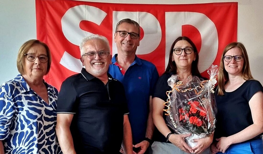 Bechtsrieth. Der SPD-Ortsverein zog bei seiner Jahreshauptversammlung eine positive Bilanz, wählte mit Marianne Göbel eine neue Schriftführerin und blickt mit Reisen, Weinfest und Preisschafkopf zuversichtlich nach vorn.
