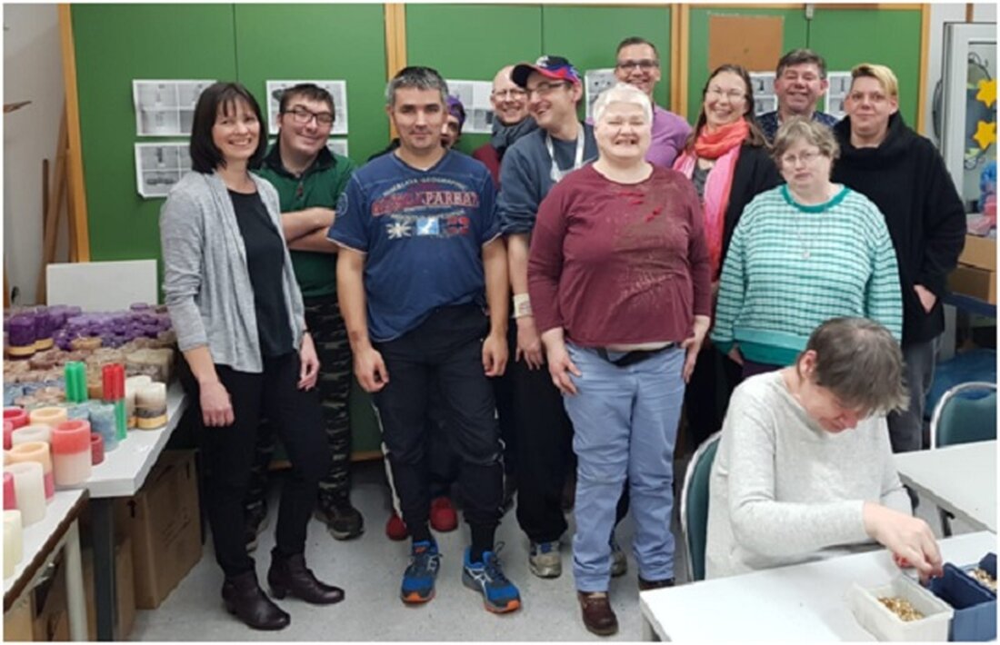 Pressath. Fleißig tüfteln im HPZ die Menschen an handgemachten Kerzen oder Holzartikeln. Ihre Mühen zahlen sich doppelt aus.  Es ist bereits zur Tradition geworden, dass die Pressather SPD am Christkindlmarkt [&hellip;]