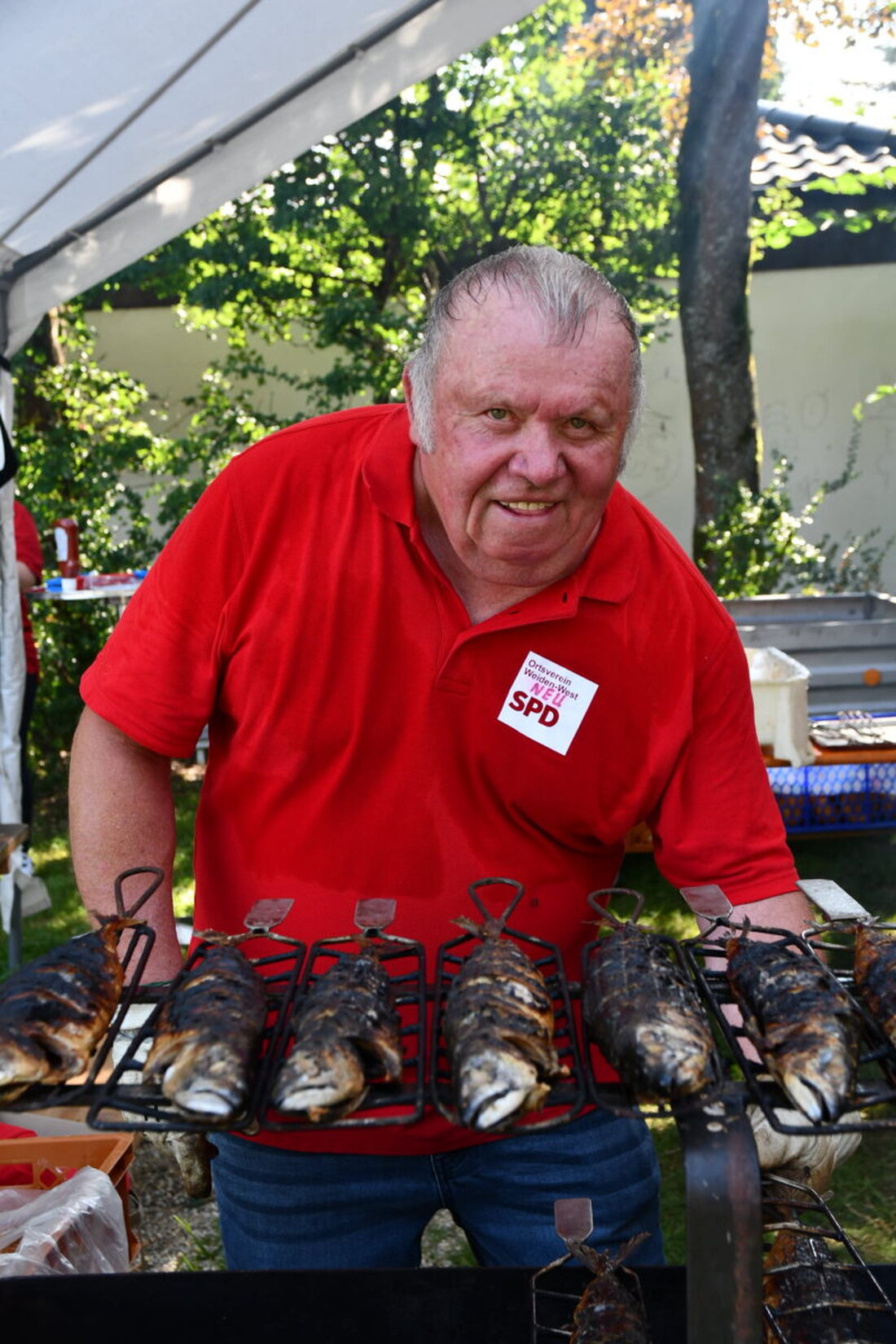 Weiden. Das SPD-Sommerfest in der Fichtestraße startet am 9. August um 15 Uhr mit politischem Kabarett, Tanzvorführungen und Makrelen.  
