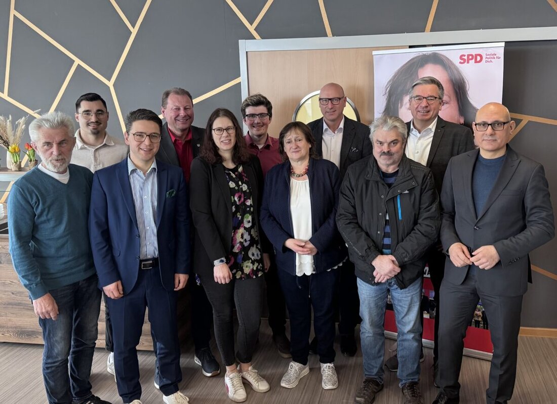 Oberviechtach. Am Ende war es Altlandrat Volker Liedtke, der es in seinem Schlusswort auf den Punkt gebracht hat: Marianne Schieder ist die beste Kandidatin für die SPD und den Landkreis Schwandorf. Zuvor schenkten ihr die Parteifreundinnen und Parteifreunde „standing ovations“ nach einer kämpferischen und engagierten Rede.