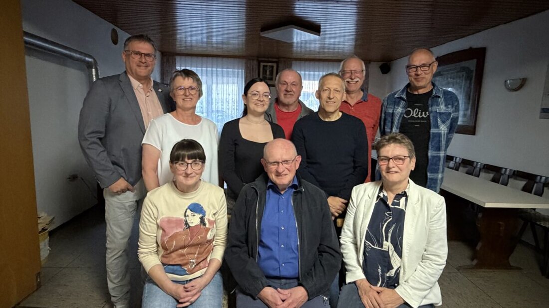 Mantel. Die SPD Mantel hat in der Jahreshauptversammlung eine Doppelspitze gewählt: Andrea Bertelshofer und Dr. Manfred Klier. Die Mitglieder blickten auf die Kommunalwahl 2026 und die 100-Jahr-Feier im Juli 2025 zurück.