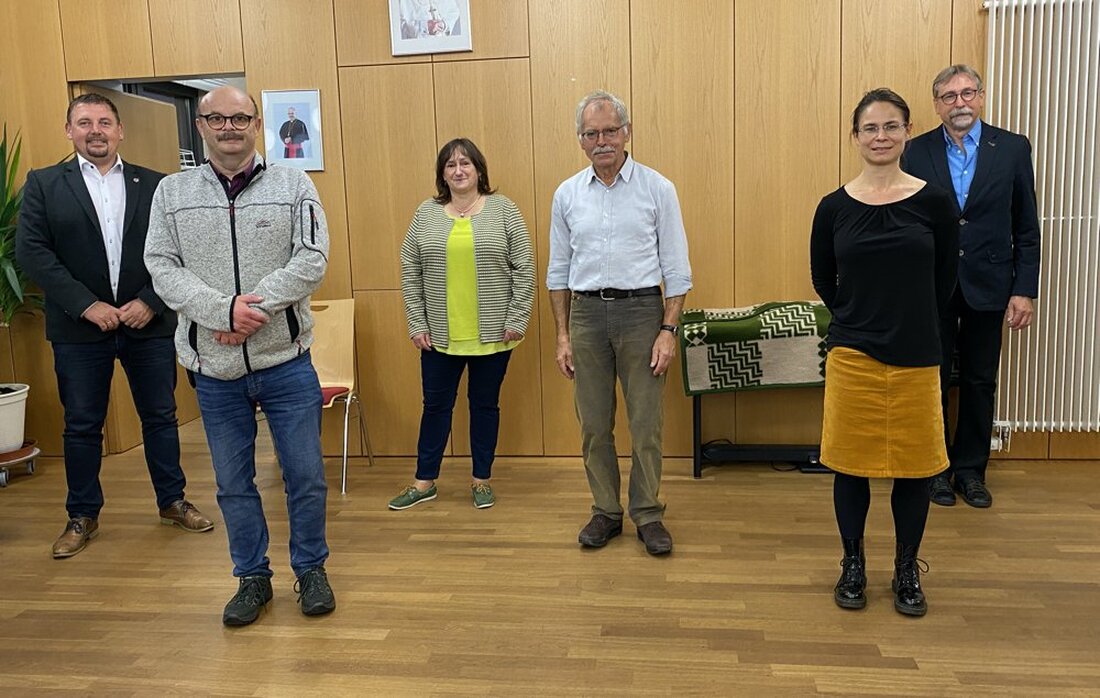 Störnstein. Die SPD musste im Kommunalwahlkampf Federn lassen, ein Sitz im Gemeinderat ging verloren. Dennoch sei die Partei im Ort nach wie vor stark, sagt der wiedergewählte Ortsvereinsvorsitzende Konrad Schell: [&hellip;]