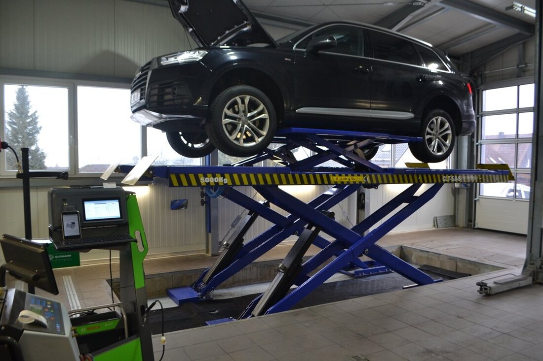 [Advertorial] Parkstein/Hammerles. Schon als kleiner Junge schraubte und bastelte Alexander Bauriedl mit seinem Vater Helmut an den eigenen Autos. Seine Leidenschaft machte er zum Beruf: Mit seiner eigenen Kfz-Werkstatt erfüllte [&hellip;]