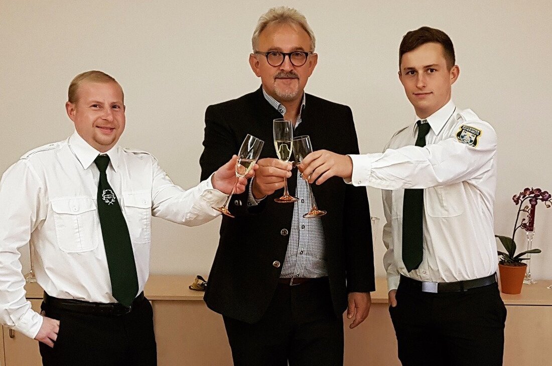 Püchersreuth. Anlässlich des 111-jährigen Gründungsjubiläums des Burschenvereins Püchersreuth mit Mädchengruppe im kommenden Jahr waren die Vereinsmitglieder auf der Suche nach einem Festleiter. Dieser konnte schnell gefunden werden.  Von Tom Kreuzer [&hellip;]