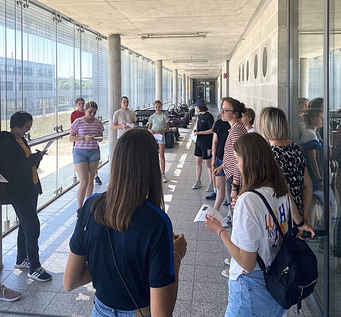 Regensburg. In den Osterferien bietet die OTH Regensburg ein Schnupperstudium für Schüler an, um die vielfältigen Studienmöglichkeiten zu erkunden.