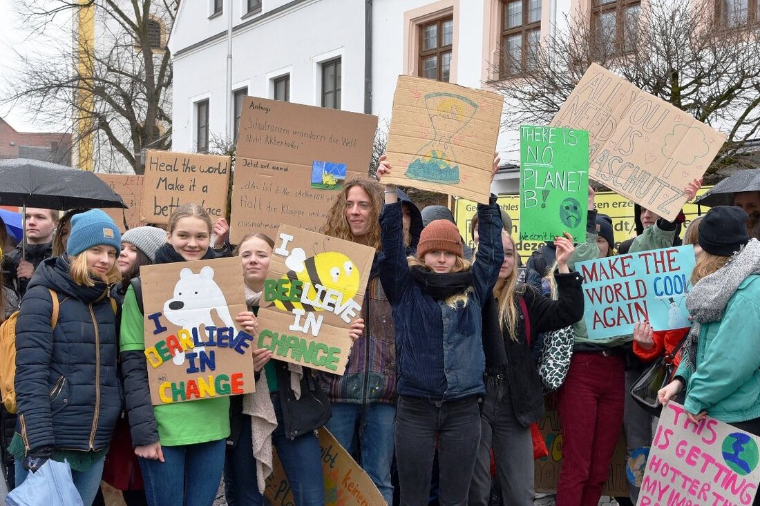 Weiden. Was im August 2018 mit einer Plakataktion vor dem Reichstagsgebäude in Stockholm durch die schwedische Schülerin Greta Thunberg begann, hat sich mittlerweile zu einer weltweiten Bewegung am Freitag entwickelt. [&hellip;]