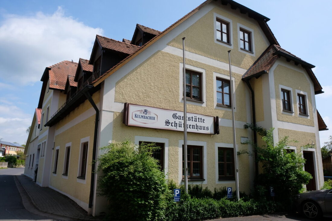 Oberbibrach. Die Schützengesellschaft St. Sebastian feiert vom 3. bis 5. Juni 2026 ihr 75-jähriges Bestehen. Geplant sind Festumzug, die Segnung einer 11.000 Euro teuren Fahne und Programm für Familien, Musik und Brauchtum.