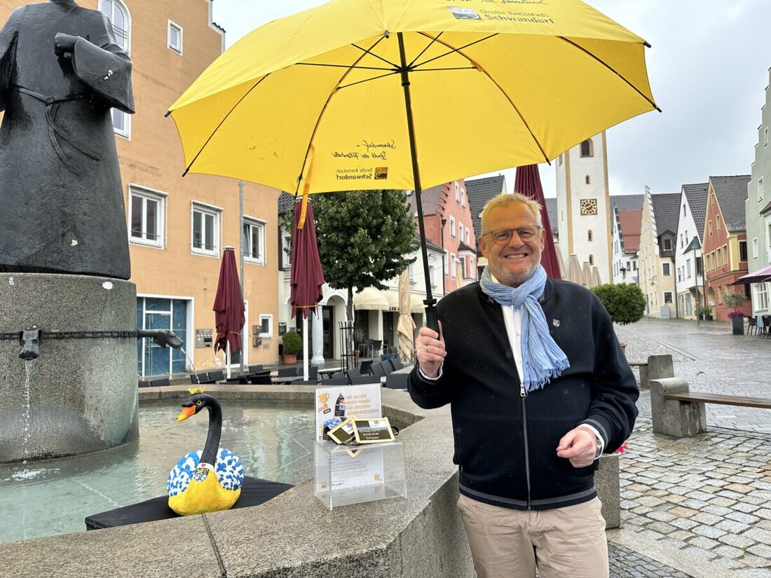 Schwandorf. Beim 1. Schwanenrennen gewann der Schwandorfer Schwan in zwei Kategorien, hat aber noch keinen Namen. Eine öffentliche Namenssuche ist bis 14. September 2025 gestartet.