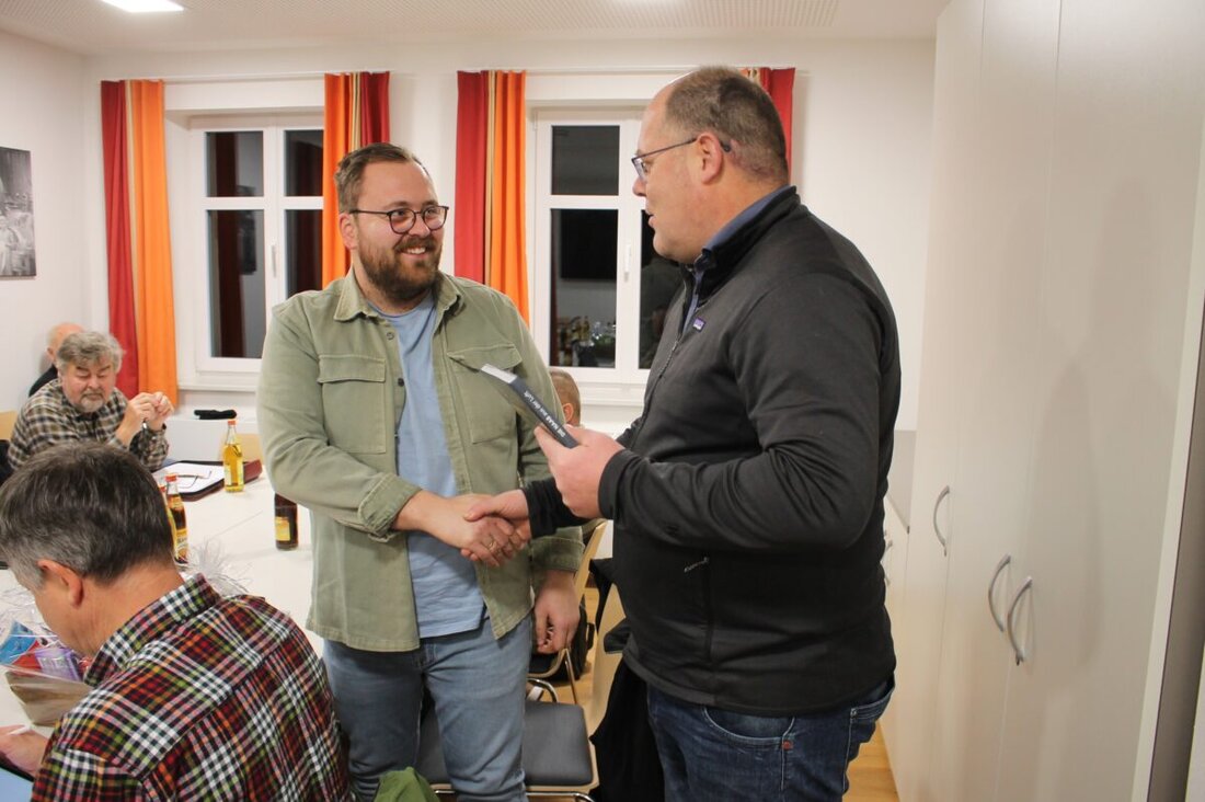 Schwarzenbach. Die Grundsteuer wird neu geregelt, mit einem Hebesatz von 180, um Einnahmen von etwa 95.000 Euro zu sichern; es wird Änderungen für Haus- und Grundeigentümer geben.