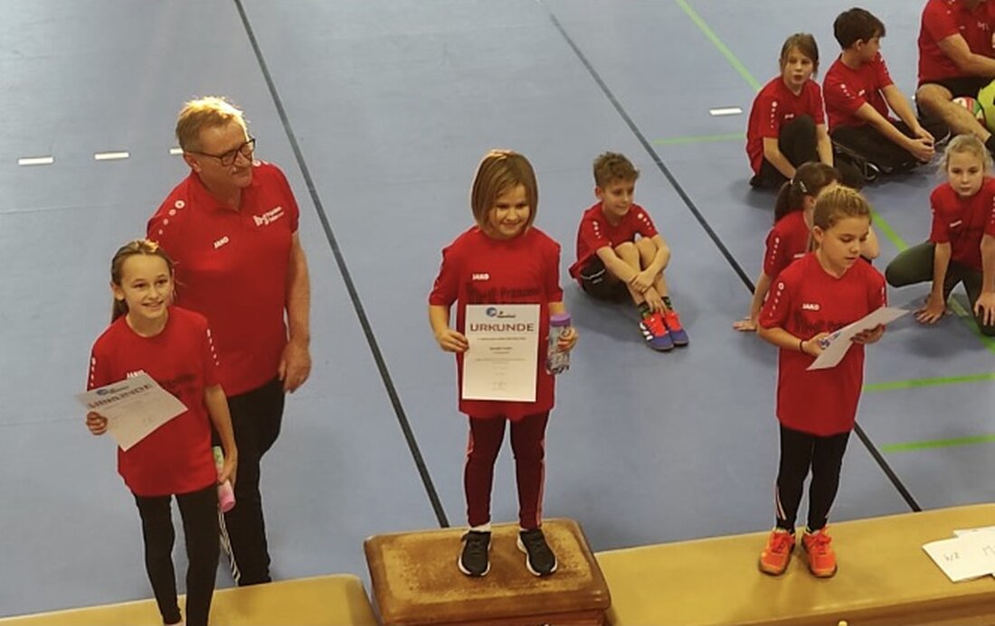 Vohenstrauß. Die Leichtathletikabteilung des TV Vohenstrauß veranstaltete auch in diesem Jahr ein vereinsinternes Weihnachtsmeeting. Die Veranstaltung fand am 28. Dezember in der Dreifachturnhalle in Vohenstrauß statt. 