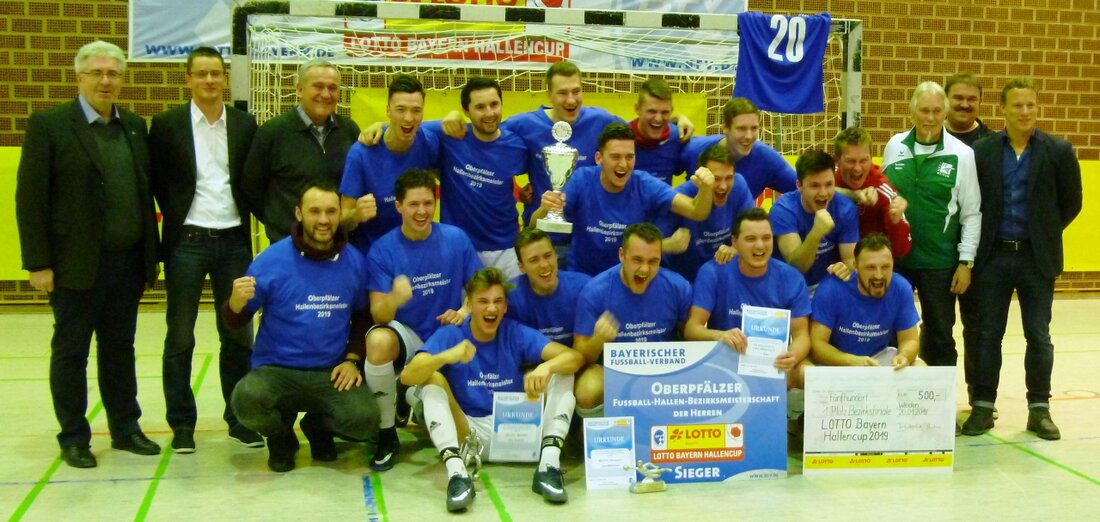 Etzenricht/Luhe-Wildenau. Die Spielgemeinschaft Etzenricht II / Luhe-Wildenau II gewinnt das oberpfälzer Bezirksfinale um den Lotto Bayern Hallencup 2019 am 20.01.2019 in Weiden und vertritt die Oberpfalz damit am kommenden Samstag beim [&hellip;]