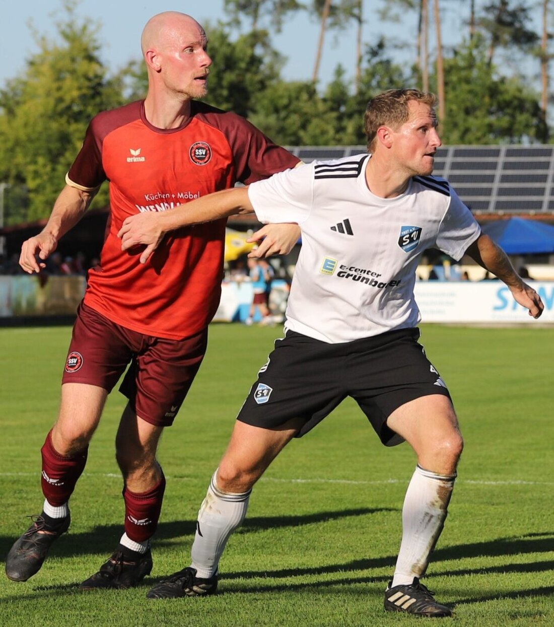 Eggenfelden. Etzenricht führte auswärts mit zwei Toren, am Ende stand es 2:2 – das inzwischen zwölfte Unenetschieden. Spielertrainer Andy Wendl feierte nach zehn Wochen sein Comeback. 