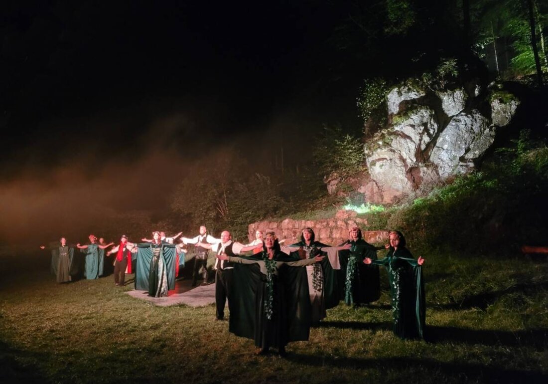 Pottenstein. Die Faust-Festspiele veranstalten auf dem Festspielgelände in Pottenstein / OT Schüttersmühle ihre Aufführungen und schaffen ein kulturelles Erlebnis für Besucher vor Ort. Das Ticket können Interessierte bequem über okticket.de erwerben.