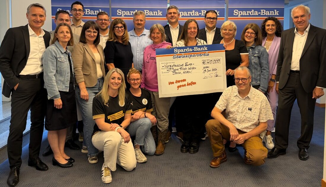 Weiden. Die Sparda-Bank-Filiale feiert ihr 40-jähriges Bestehen und unterstützt die Region mit Spenden von insgesamt 40.000 Euro an acht Empfänger. Jede Organisation erhält 5.000 Euro aus Mitteln des Gewinnsparvereins.