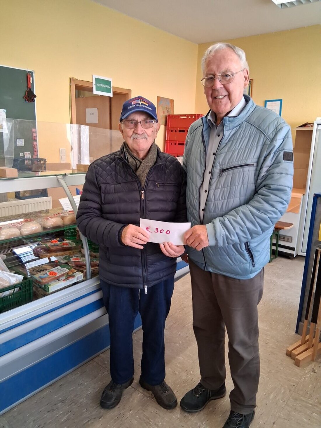 Grafenwöhr. Eine Spende des Deutsch-Amerikanischen Kontaktclubs über 300 Euro erreicht vor der Adventszeit den Bürgerladen. Sie beflügelt die Geschenkaktion für Kinder und Jugendliche bis 14 Jahre mit Wünschen bis 25 Euro.