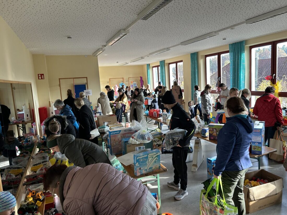Hütten/Grafenwöhr. Beim 10. Spielzeugbasar des Kath. Kindergartens St. Josef wurden 1.100 Euro Rekordgewinn erzielt, der den Kindergartenkindern zugutekommt.