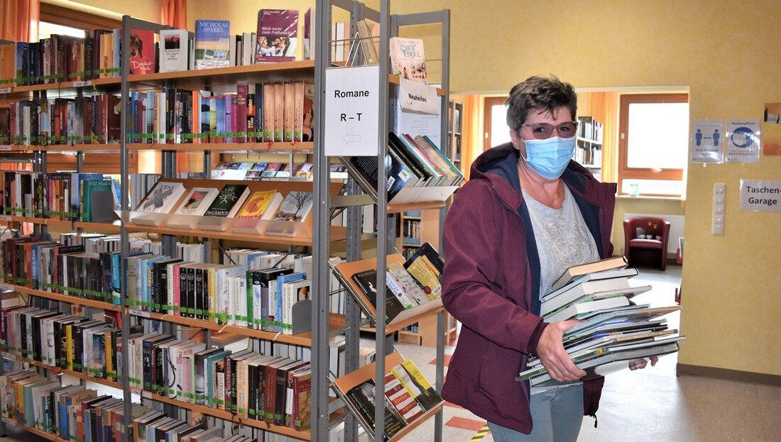 Grafenwöhr. Die Stadtbücherei “St. Michael” ist seit zwei Wochen wieder geöffnet. Das besondere Augenmerk liegt auf der Hygiene. Von Renate Gradl  Büchereileiterin Doris Baumann ist froh, dass sich die Kunden [&hellip;]
