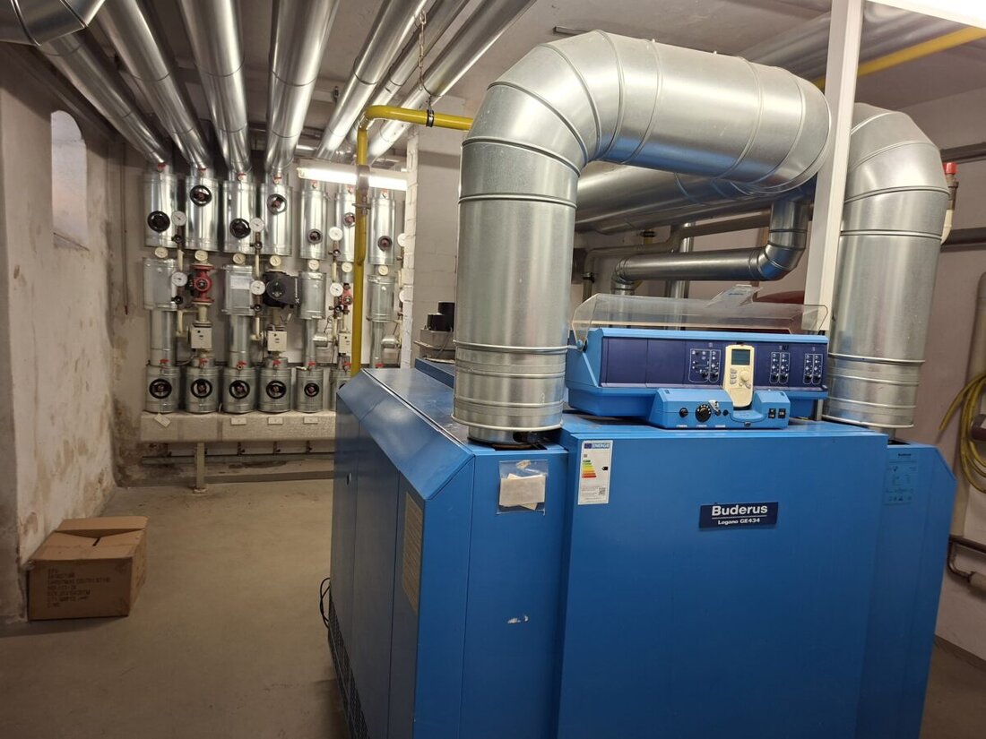 Burglengenfeld. Ab 14. Oktober 2025 bietet die Energie-Experten-Tour kostenlose Beratungen, die Stadt zahlt für 100 Haushalte, Auftakt ist um 18.30 im Rathaussaal.