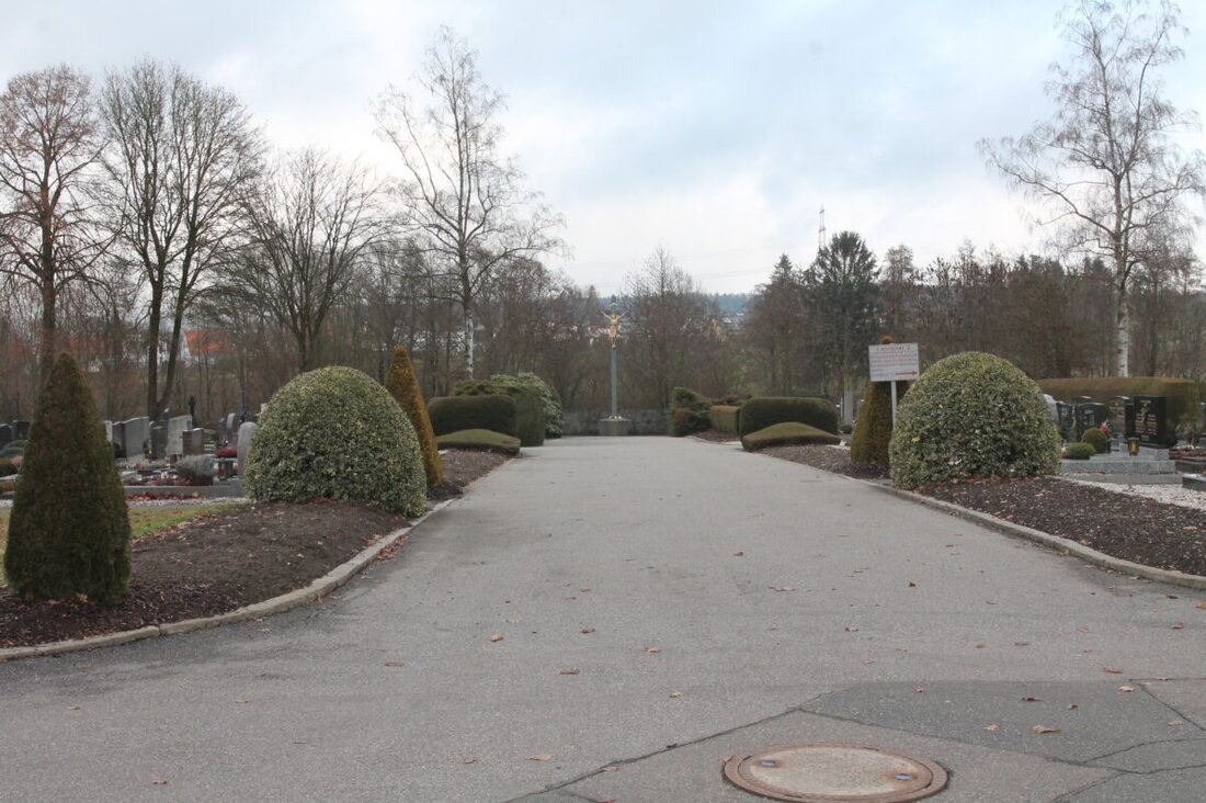 Vohenstrauß. Das Bestattungswesen ändert sich, auch in Bezug auf anonyme Beisetzungen. Das Thema hat der Stadtrat aufgegriffen und in seiner Sitzung am Donnerstag, eine Änderung der Friedhofs- und Bestattungssatzung beschlossen. 
