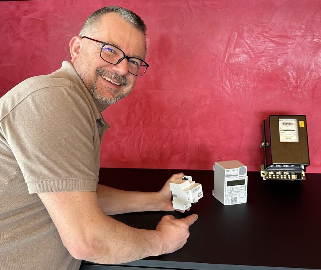 Amberg. 2026 tauschen die Stadtwerke turnusmäßig Strom-, Gas-, Wasser- und Fernwärmezähler aus. Anschreiben kommen rechtzeitig, der Wechsel ist kostenlos. Teils übernimmt die Smetex GmbH; zudem werden digitale Zähler verbaut.