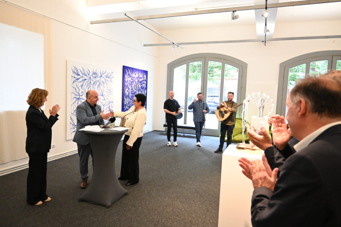 Amberg. Beim 50. Amberger Altstadtfest feierte die Stadt mit einer Delegation aus Trikala 25 Jahre gelebte Städtepartnerschaft. Der Empfang im Stadtmuseum am 12. Juni setzte den offiziellen Auftakt, musikalisch umrahmt.