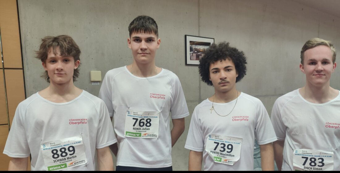 München. Der TV Vohenstrauß glänzt bei den Bayerischen Hallenmeisterschaften 2026 mit Bestzeiten über 60 Meter. Die Staffel über viermal 200 Meter läuft Bestzeit, wird nach Wechselfehler aber disqualifiziert.