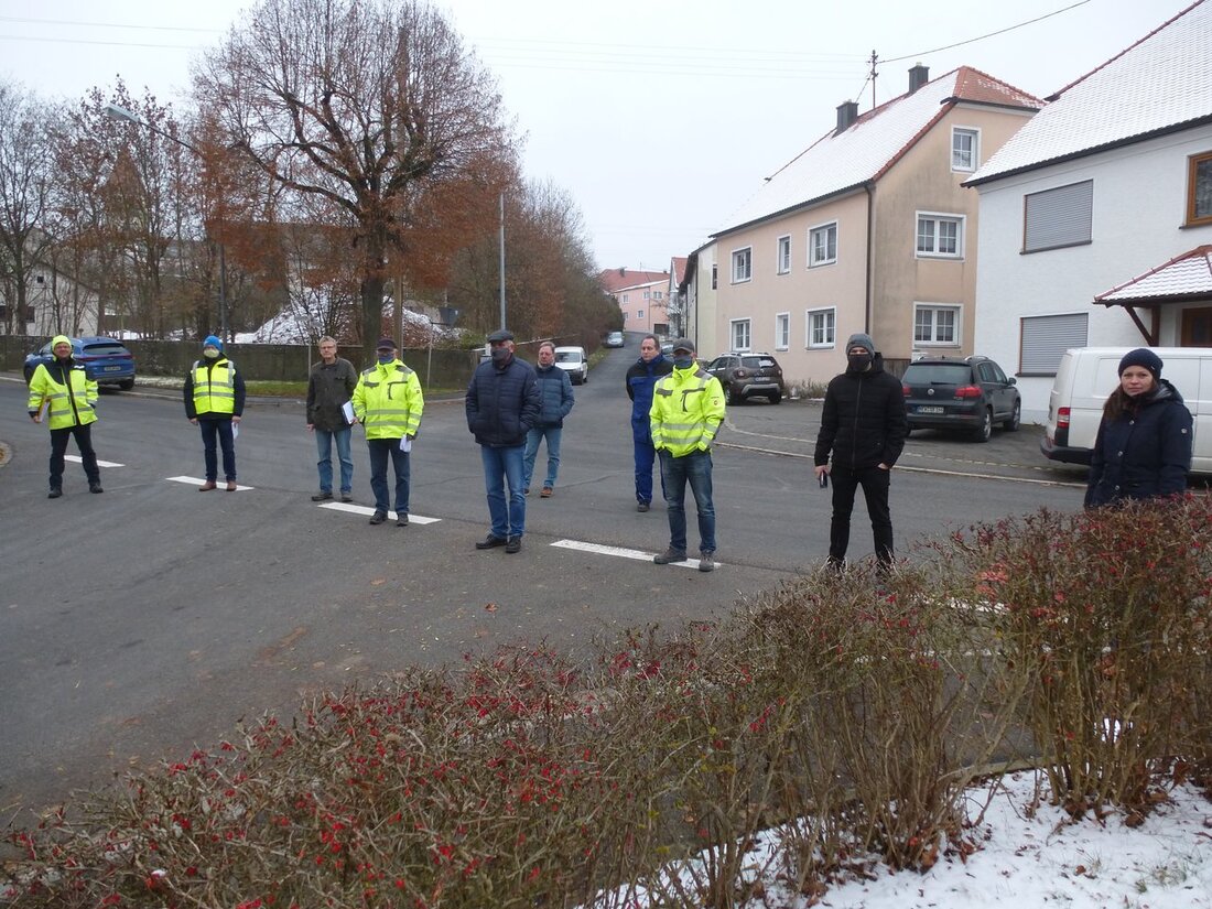 Kaltenbrunn. Den Startschuss zur rund zwei Millionen teuren Dorferneuerung vollzog Bürgermeister Ludwig Biller am Donnerstag. Rund 650.000 Euro werden im ersten Abschnitt verbaut. Drei weitere folgen in den nächsten Jahren.  [&hellip;]