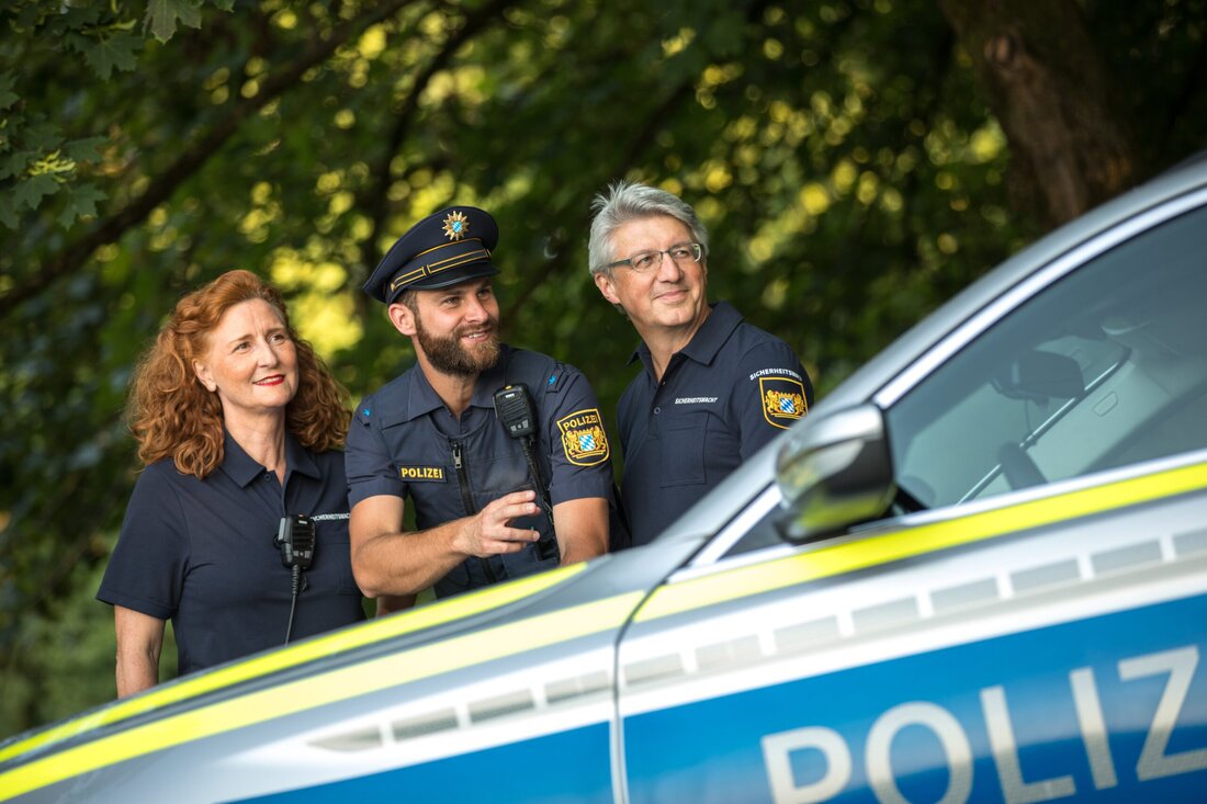 Weiden. Sicherheitswachten leisten einen wertvollen Dienst für die Öffentlichkeit. Nun sucht die Polizei für die Städte Weiden, Neustadt an der Waldnaab und Waldsassen Verstärkung. Von Udo Fürst Freitag, 17 Uhr, [&hellip;]