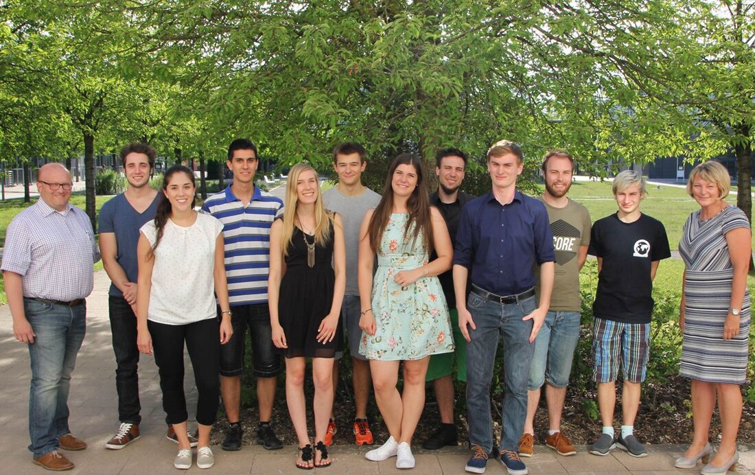 Weiden. “Jeder kann etwas bewegen”: Das wissen auch die 18 Mitglieder des studentischen Konvents der OTH Amberg-Weiden. Für sie ist vor allem wichtig, dass jeder Studierende aktiv das Hochschulleben mitgestalten [&hellip;]