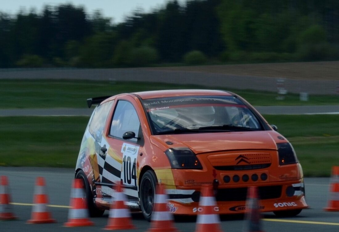 Wiesau/Hof. Für den MSC Wiesau war es ein mehr als gelungener Auftakt in die neue Saison: Der superschnelle Automobil-Slalom des AC Hof auf dem Flugplatz Hof-Plauen war der erste Lauf sowohl zum Regionalpokal Oberfranken als auch zum Nordost-Oberfranken-Pokal.